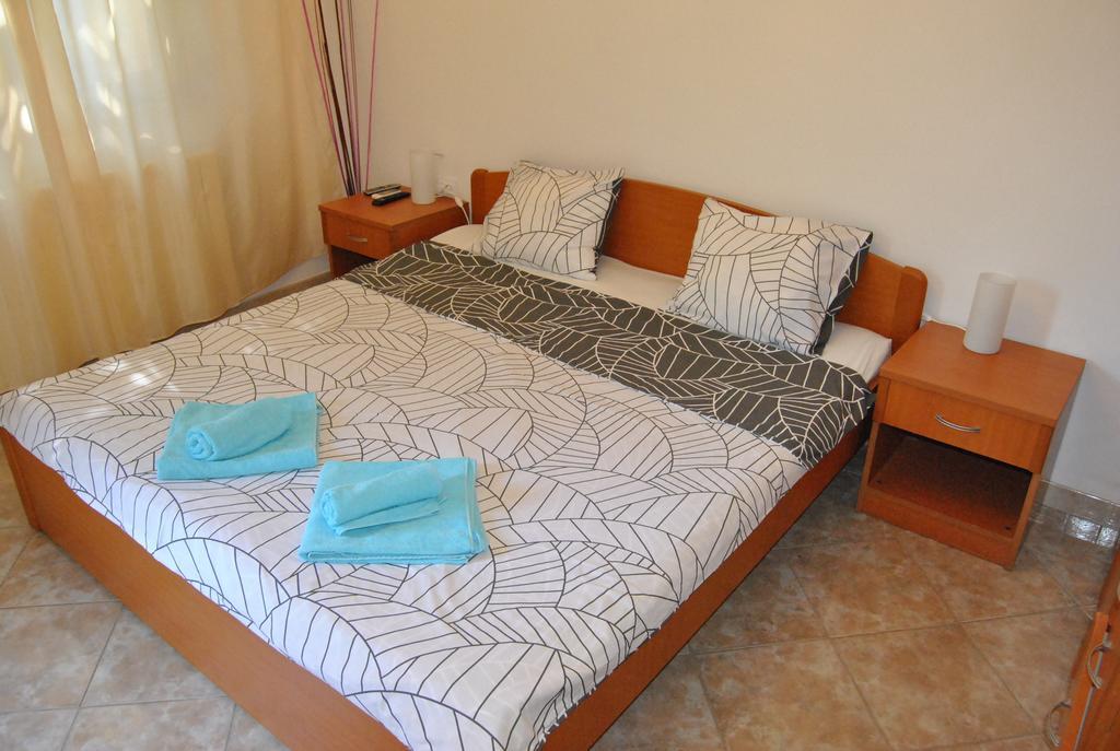 Apartments & Studio Matan Rovinj Exteriör bild